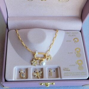 Elegant Gold-Plated Necklace with Pearl and Star Charms